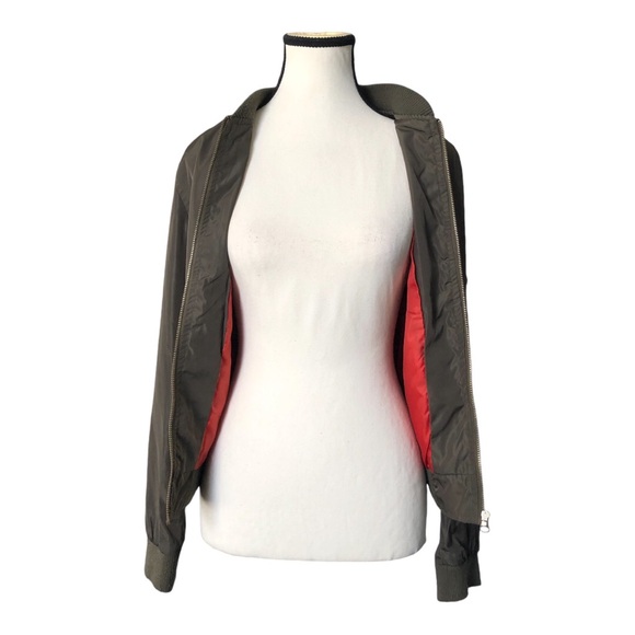 New Look Green Zip Up Bomber Jacket - Picture 3 of 8